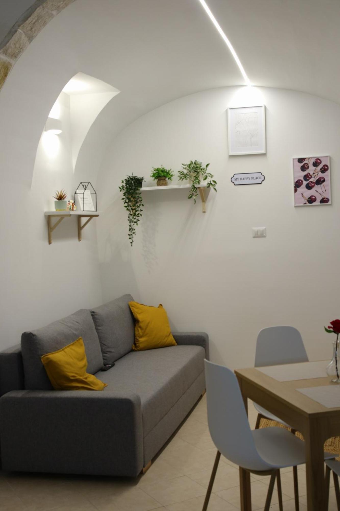 Era De Maggio Apartment Naples Luaran gambar